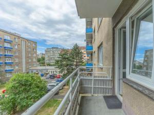 Pronájem bytu 1+1, Praha - Vršovice, Gruzínská, 45 m2