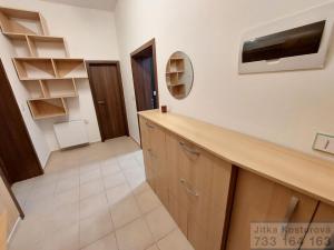 Pronájem bytu 2+1, Krnov - Pod Cvilínem, Opavská, 100 m2