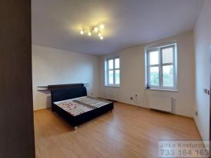 Pronájem bytu 2+1, Krnov - Pod Cvilínem, Opavská, 100 m2