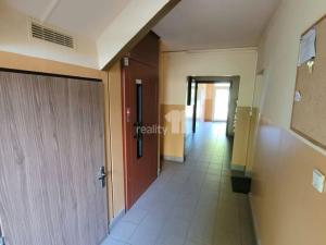Pronájem bytu 2+kk, Praha - Braník, Novodvorská, 42 m2