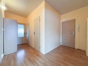 Prodej bytu 3+1, Benešov u Semil, 73 m2