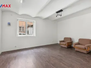 Prodej kanceláře, Sokolov, Odboje, 198 m2