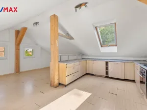 Prodej kanceláře, Sokolov, Odboje, 198 m2