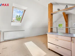 Prodej kanceláře, Sokolov, Odboje, 198 m2