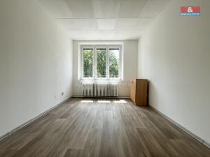 Pronájem obchodního prostoru, Zlín, Štefánikova, 35 m2