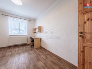 Prodej rodinného domu, Bzová, 173 m2