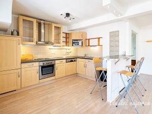 Pronájem bytu 2+kk, Praha - Holešovice, U průhonu, 73 m2