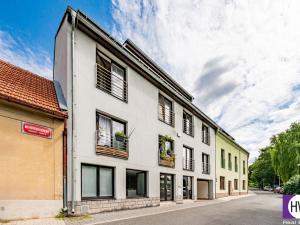Prodej komerční nemovitosti, Praha, Nad motolskou nemocnicí, 245 m2