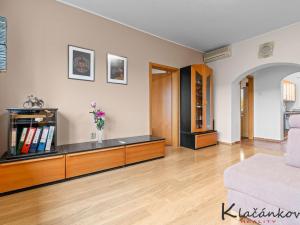 Prodej bytu 3+1, Otrokovice, Školní, 78 m2