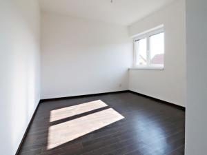 Pronájem bytu 2+kk, Kladno - Kročehlavy, Nad Vápenkami, 39 m2