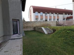 Pronájem bytu 2+kk, Kladno - Kročehlavy, Nad Vápenkami, 39 m2