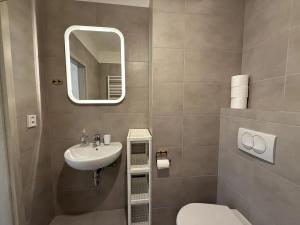 Pronájem bytu 2+kk, Praha - Vršovice, Košická, 41 m2
