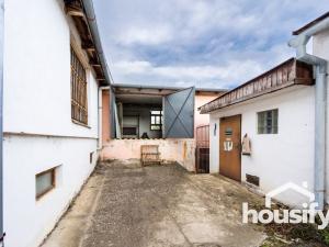 Prodej výrobních prostor, Prosiměřice, 907 m2