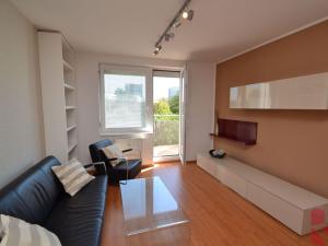 Pronájem bytu 2+kk, Praha - Záběhlice, Ve slatinách, 45 m2