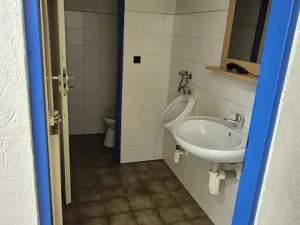 Pronájem skladu, Modlany, 430 m2