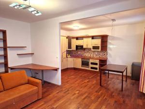 Pronájem bytu 2+1, Praha - Košíře, Cetyňská, 67 m2