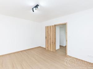 Pronájem bytu 1+1, Sezimovo Ústí, Lipová, 31 m2