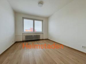 Pronájem bytu 2+1, Ostrava - Poruba, Francouzská, 52 m2