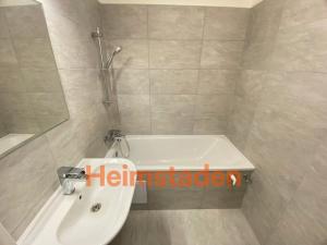 Pronájem bytu 2+1, Ostrava - Poruba, Francouzská, 52 m2
