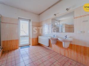 Prodej bytu 4+1, Opava, Krnovská, 170 m2