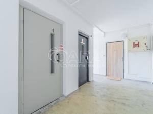 Prodej bytu 2+kk, Kladno - Kročehlavy, Švýcarská, 43 m2