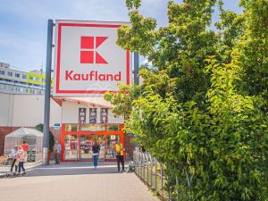 Prodej bytu 2+kk, Kladno - Kročehlavy, Švýcarská, 43 m2
