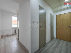 Pronájem bytu 2+1, Sokolov, Sokolovská, 52 m2