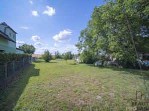 Prodej pozemku pro bydlení, Brloh, 813 m2