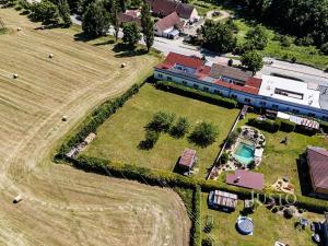 Prodej pozemku pro bydlení, České Budějovice, Zavadilka, 1925 m2