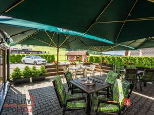 Prodej ubytování, Ostružná - Ramzová, 300 m2