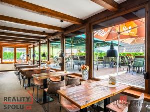 Prodej ubytování, Ostružná - Ramzová, 300 m2