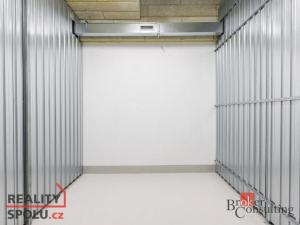 Pronájem bytu 1+kk, Praha - Holešovice, U průhonu, 32 m2