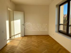 Prodej bytu 2+kk, Tábor, Bechyňská, 50 m2