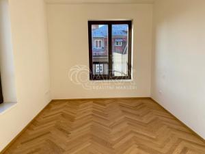 Prodej bytu 2+kk, Tábor, Bechyňská, 50 m2