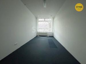 Pronájem kanceláře, Kopřivnice, Záhumenní, 18 m2