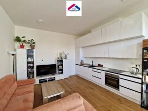Pronájem bytu 2+kk, Brno, Ptašínského, 62 m2