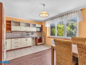 Prodej rodinného domu, Křepice, 244 m2