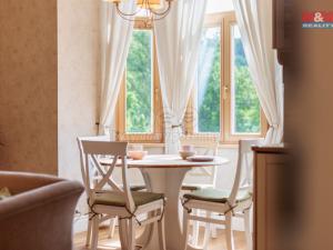 Prodej bytu 2+kk, Mariánské Lázně, Hlavní třída, 46 m2