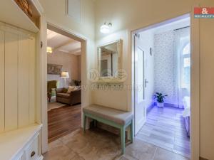 Prodej bytu 2+kk, Mariánské Lázně, Hlavní třída, 46 m2