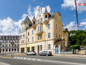 Prodej bytu 2+kk, Mariánské Lázně, Hlavní třída, 46 m2