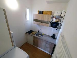 Pronájem bytu 1+1, Praha - Košíře, Prachnerova, 25 m2