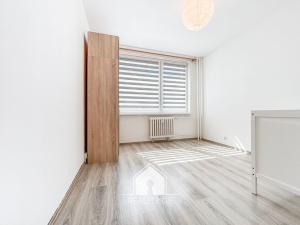 Prodej bytu 3+1, Bohušovice nad Ohří, Zahradní, 69 m2