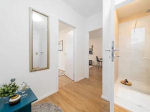 Prodej bytu 2+kk, Praha - Střížkov, Šluknovská, 41 m2
