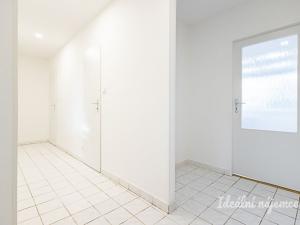 Pronájem bytu 3+kk, Praha, Štúrova, 67 m2