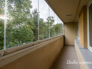 Pronájem bytu 3+kk, Praha, Štúrova, 67 m2