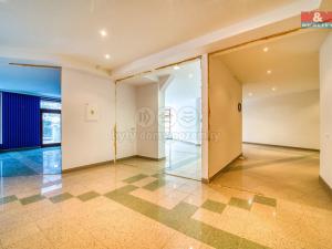Prodej bytu 5+1, Karlovy Vary, Zámecký vrch, 365 m2