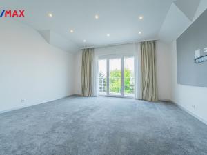 Prodej rodinného domu, Šestajovice, Myslivečkova, 389 m2