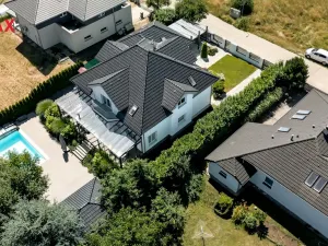 Prodej rodinného domu, Šestajovice, Myslivečkova, 389 m2