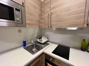 Pronájem bytu 1+kk, Praha - Žižkov, Olšanská, 37 m2