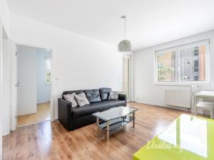 Pronájem bytu 3+kk, Praha, Marty Krásové, 66 m2